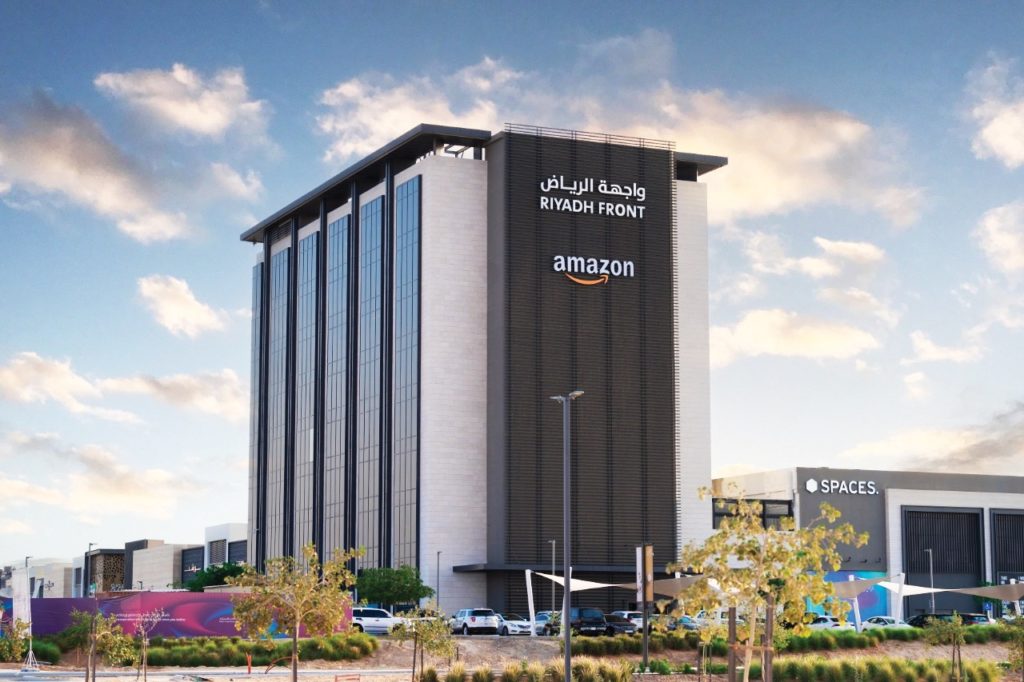 أمازون Amazon تتوسع في المنطقة بافتتاحات رئيسية في الرياض
